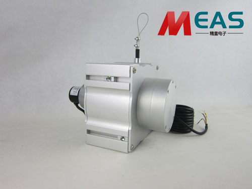 ����λ�ƾ��a�������̖Ҫ�z���������c�Ƿ�(w��n)��