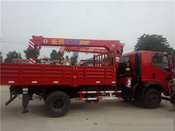 長興5噸三環(huán)隨車吊（5噸隨車起重運輸車）