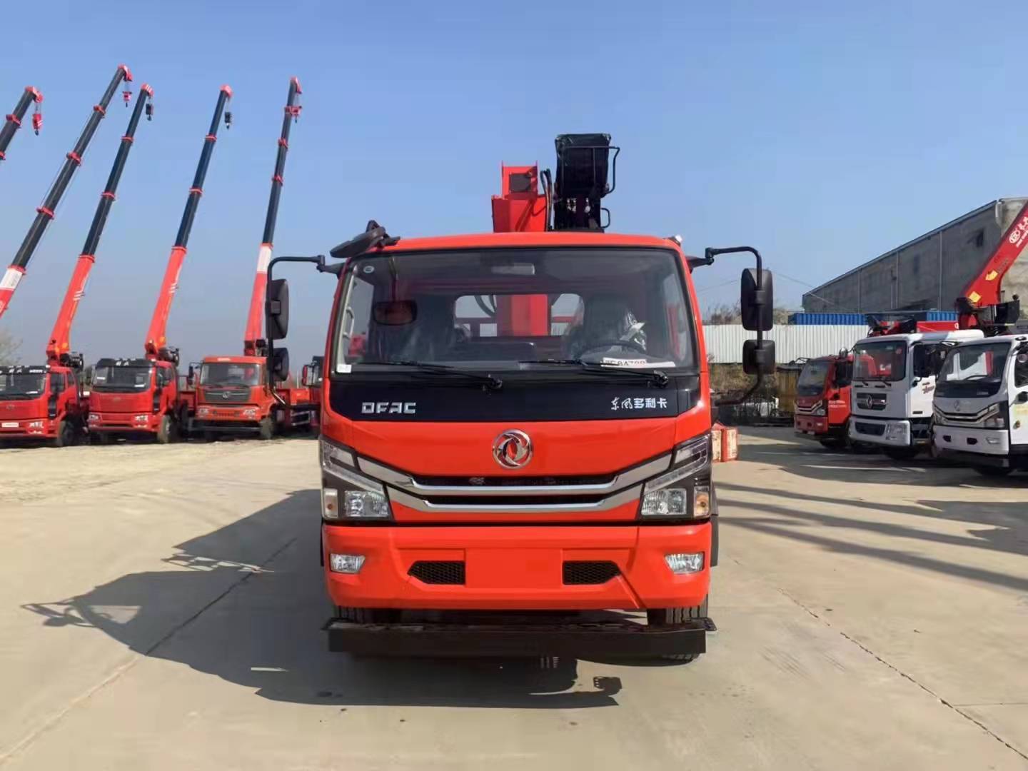 東風(fēng)8噸隨車(chē)吊 整車(chē)特價(jià)23萬(wàn)